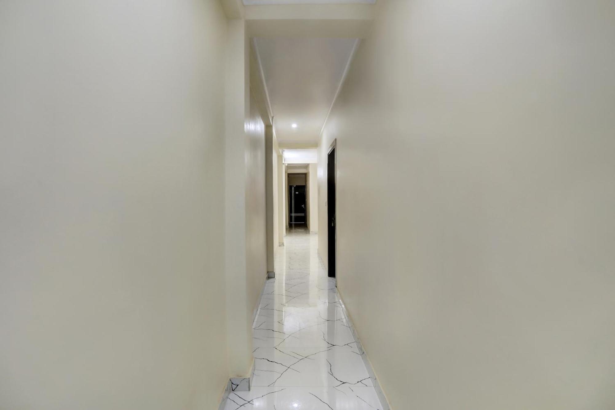 Hotel O Diamond Inn 新德里 外观 照片