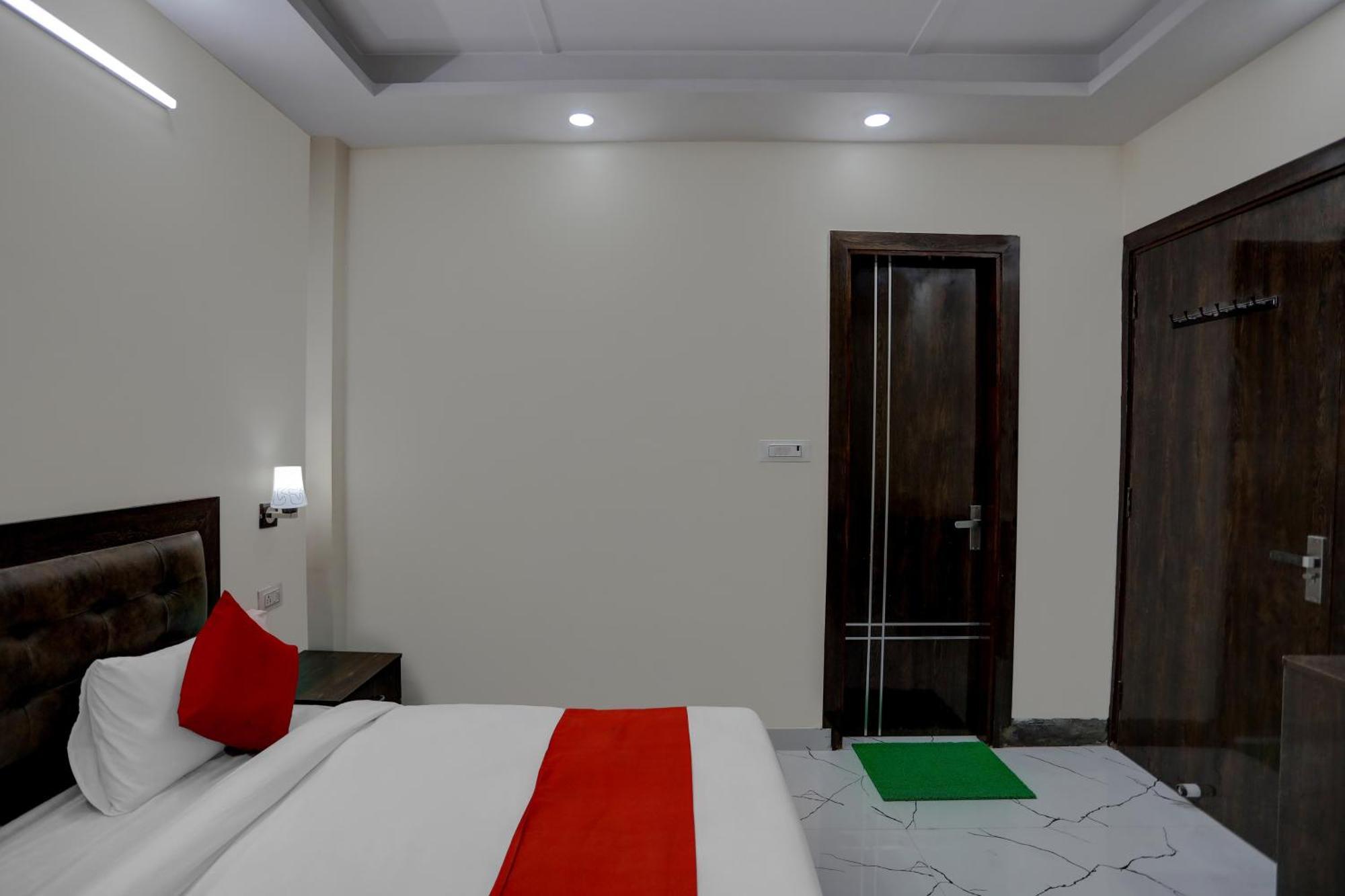 Hotel O Diamond Inn 新德里 外观 照片